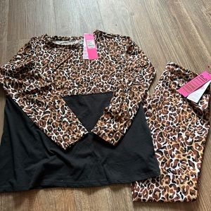 Lilly Pulitzer girls size xl 12/14 set: luxletic pants and mini finn top